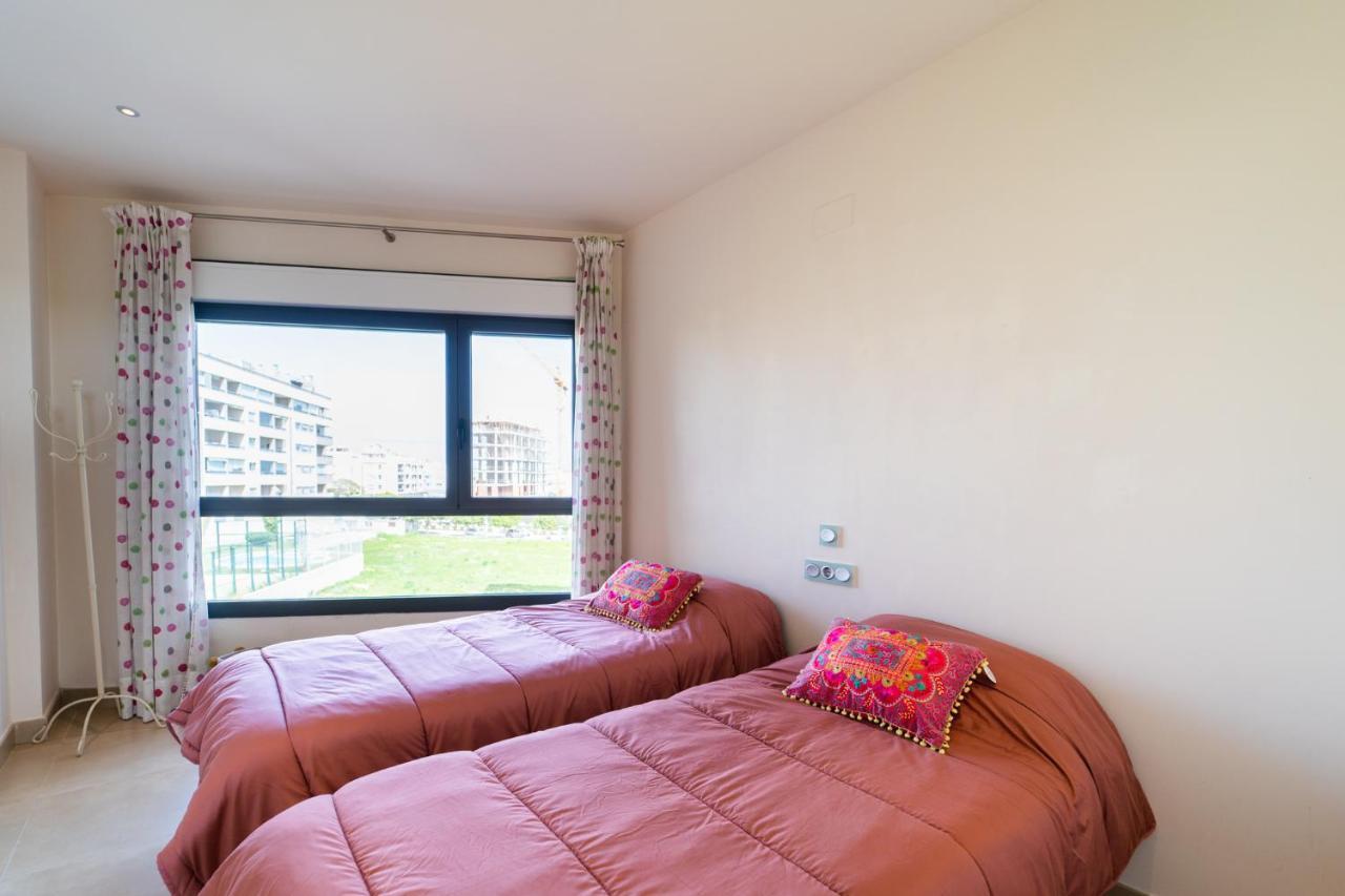 Primera Linea De Mar Con Piscina, Gimnasio Y Parking 2 Hab Y 2 Banos 빌라조요사 외부 사진
