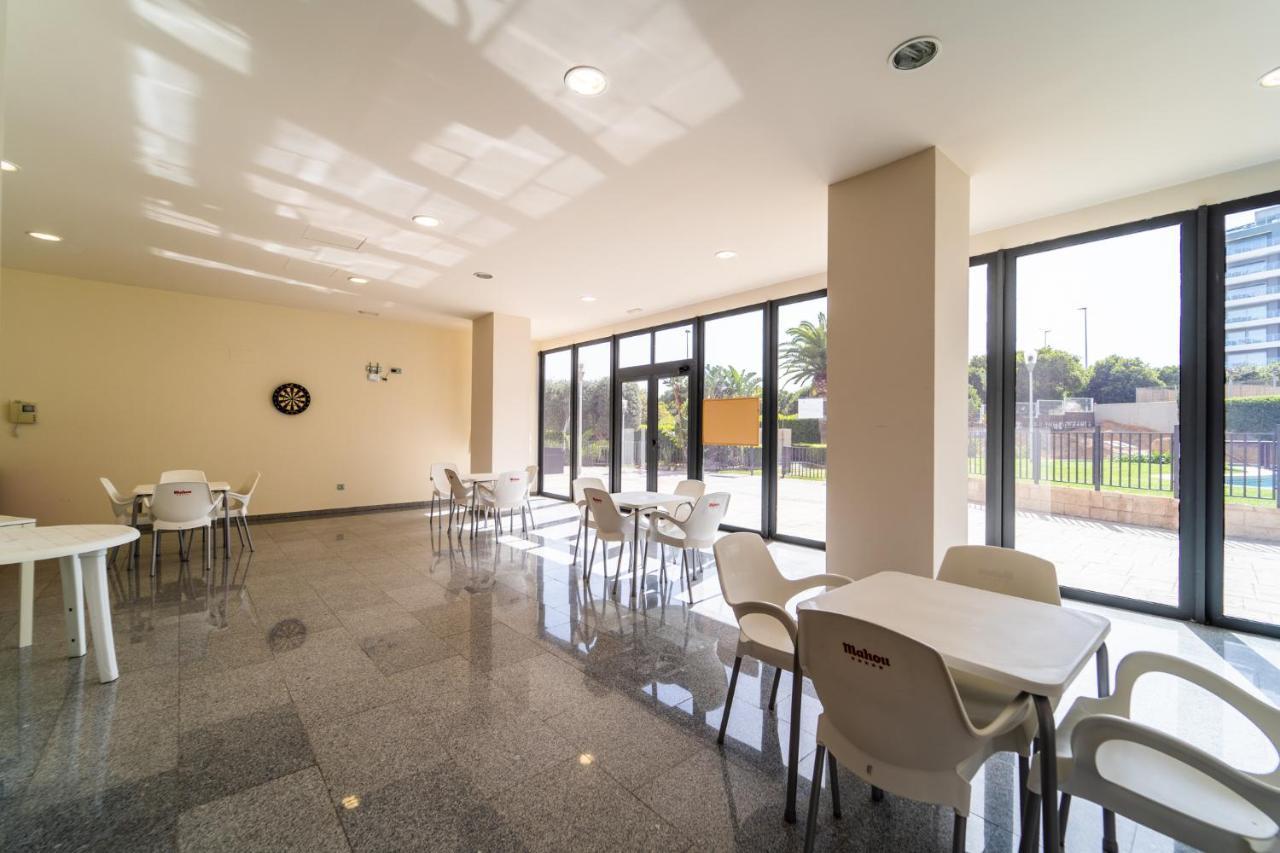 Primera Linea De Mar Con Piscina, Gimnasio Y Parking 2 Hab Y 2 Banos 빌라조요사 외부 사진