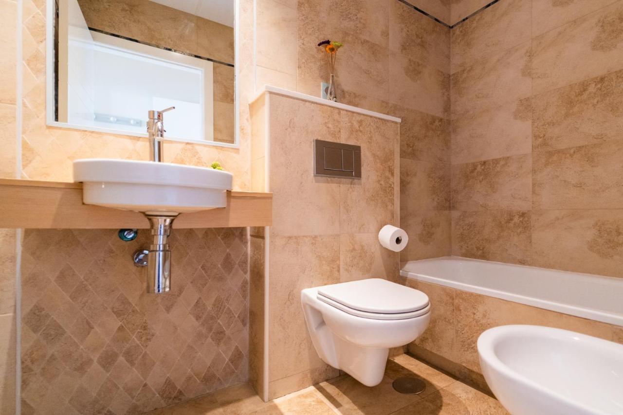 Primera Linea De Mar Con Piscina, Gimnasio Y Parking 2 Hab Y 2 Banos 빌라조요사 외부 사진
